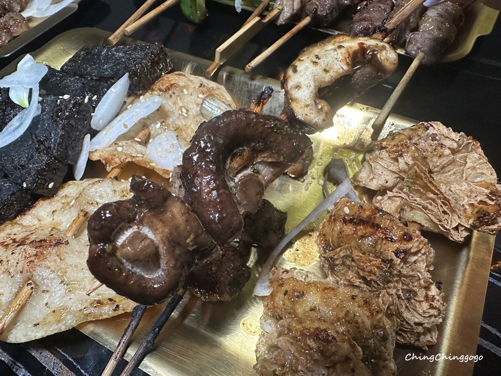 新竹串燒推薦|宙匯燒烤林森店.深夜美食不採雷|熱湯暖胃